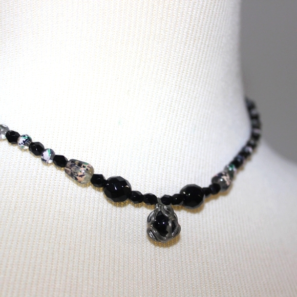 Women's H/M Black & Black/Pink Beaded Necklace - Picture 7 of 16